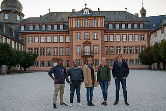 Equestrian flooring from REGUPOL Group photo with Nathalie zu Sayn-Wittgenstein in front of the castle in Bad Berleburg